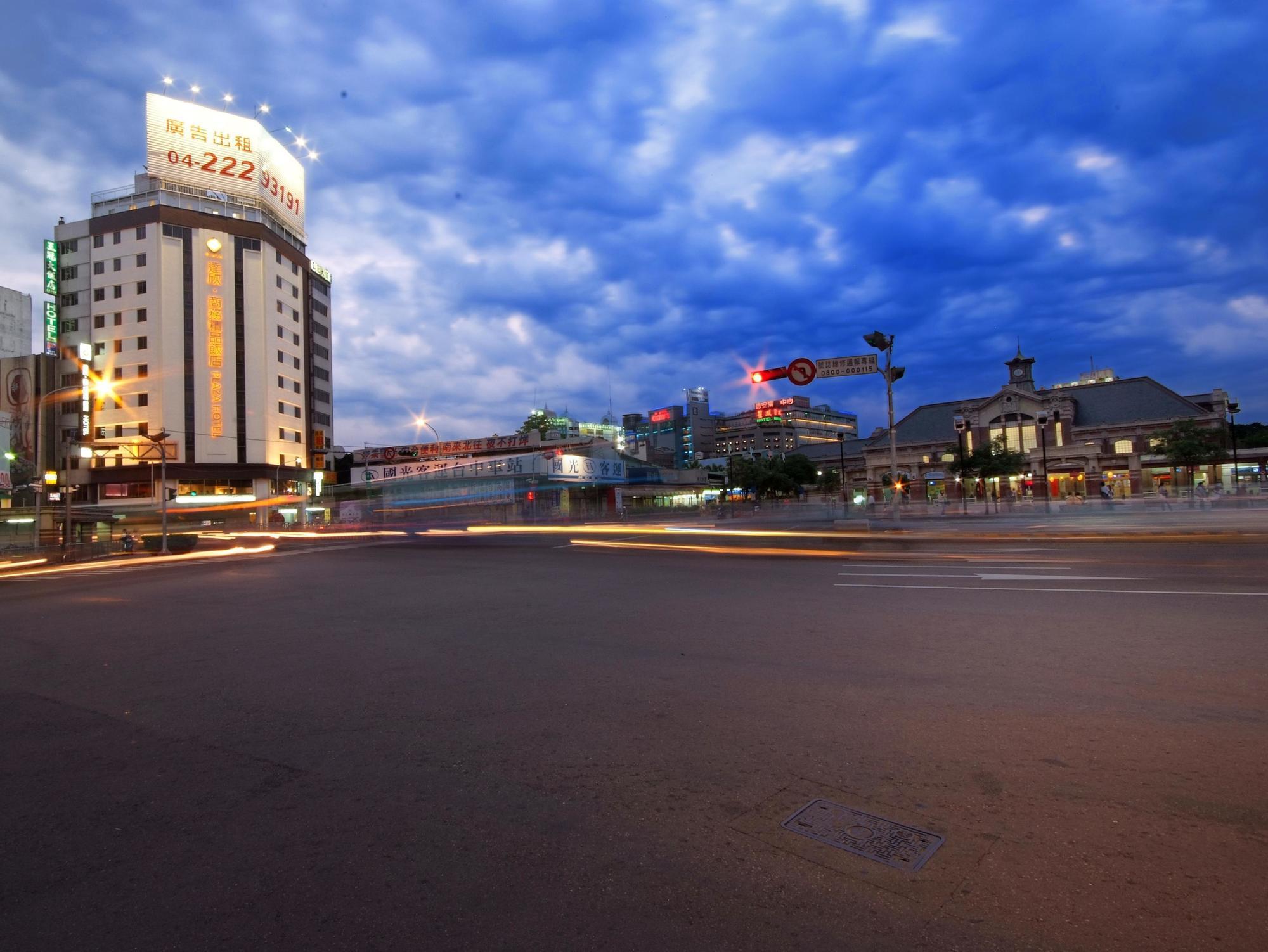 Hotel Leisure 台中輕行旅 Exterior foto